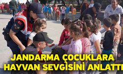 Jandarma Çocuklara Hayvan Sevgisini Anlattı