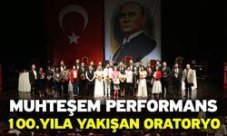 Merkezefendi Kent Tiyatrosu ve Orkestrası ayakta alkışlandı