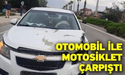 Otomobil ile motosiklet çarpıştı