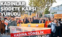 Kadınlar Şiddete Karşı Yürüdü