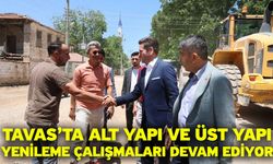 Tavas’ta alt yapı ve üst yapı yenileme çalışmaları devam ediyor