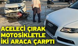Aceleci Çırak Motosikletle İki Araca Çarptı