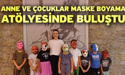 Anne ve çocuklar maske boyama atölyesinde buluştu