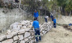 İncilipınar ve Oğuzlar Mahallelerinde Taş Duvar Çalışmaları Başladı