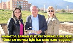 Honaz’da Safran Filizleri Toprakla Buluştu: “Üreten Honaz İçin İlk Umutlar Yeşerdi”