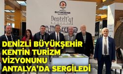 Ünlü oyuncu Ezel Akay’dan Denizli standına ziyaret