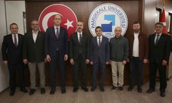 Pamukkale Horozları Takımına Şampiyonluk Kupası ve Madalyalar TÜSF Başkanı Prof. Dr. Türkmen Tarafından Takdim Edildi