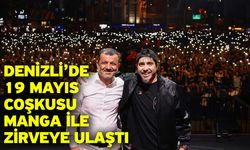 Binlerce Denizlili Cumhuriyet için yürüdü