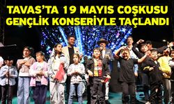 Tavas’ta 19 Mayıs coşkusu gençlik konseriyle taçlandı