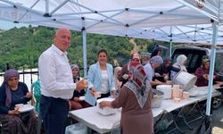 Gündoğdu Mahallesi’nde Aşure Hayrında Birlik ve Beraberlik Mesajı