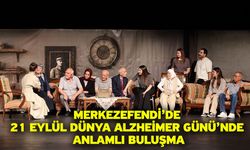 Büyüklerin tiyatro oyunu ayakta alkışlandı