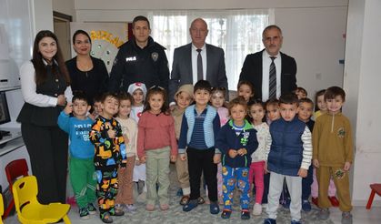 Babadağ’da “Geçmişten Günümüze Türkiye” Sergisi ve Yerli Malı Haftası Etkinliği Düzenlendi