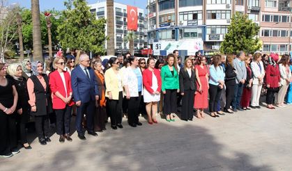 PAÜ Hastaneleri Hemşirelerinden Hemşirelik Haftasında Çelenk Sunma Töreni