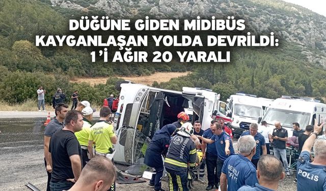 Düğüne giden midibüs kayganlaşan yolda devrildi: 1’i ağır 20 yaralı