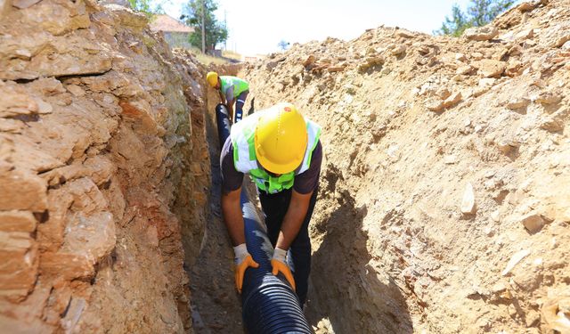 Denizli Büyükşehir DESKİ bin 100 metrelik yeni kanalizasyon hattı inşa etti