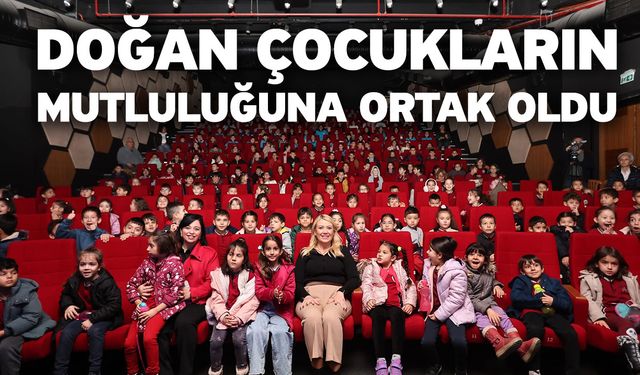 Doğan çocukların mutluluğuna ortak oldu