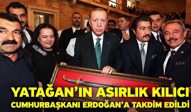 Yatağan’ın Asırlık Kılıcı Cumhurbaşkanı Erdoğan’a Takdim Edildi