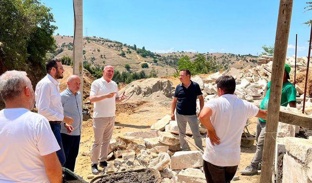 Kumral Mahallelerde İncelemelerde Bulundu