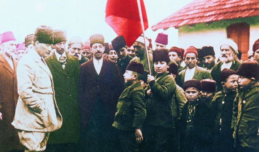 ATATÜRK'ÜN BU FOTOĞRAFLARINI DAHA ÖNCE GÖRMEDİNİZ