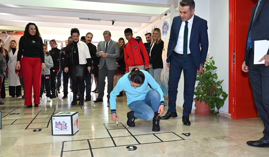 Özel öğrenciler Türkçe’nin zenginliklerini keşfediyor