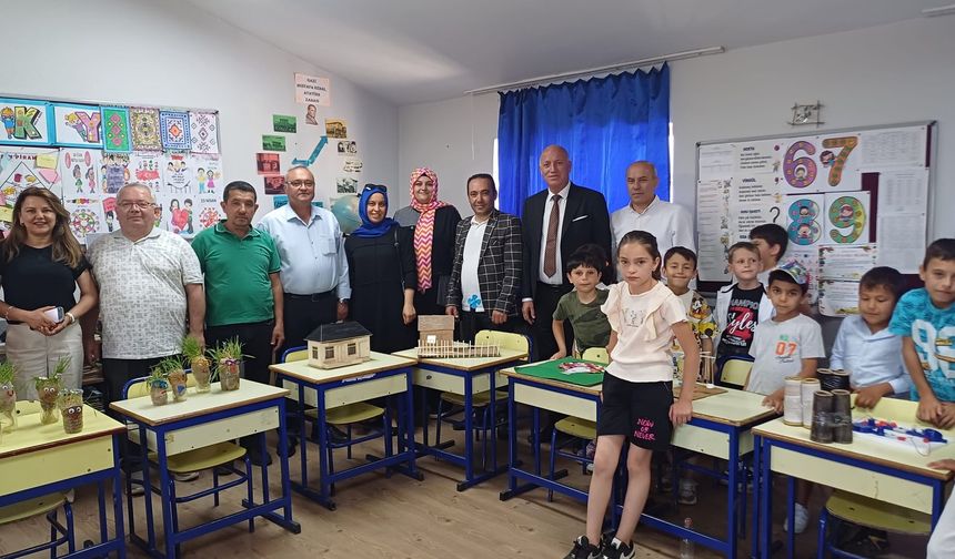 Babadağ’da Eğitime Destek: Başkan Kumral Kermes ve Sanat Sergisinde