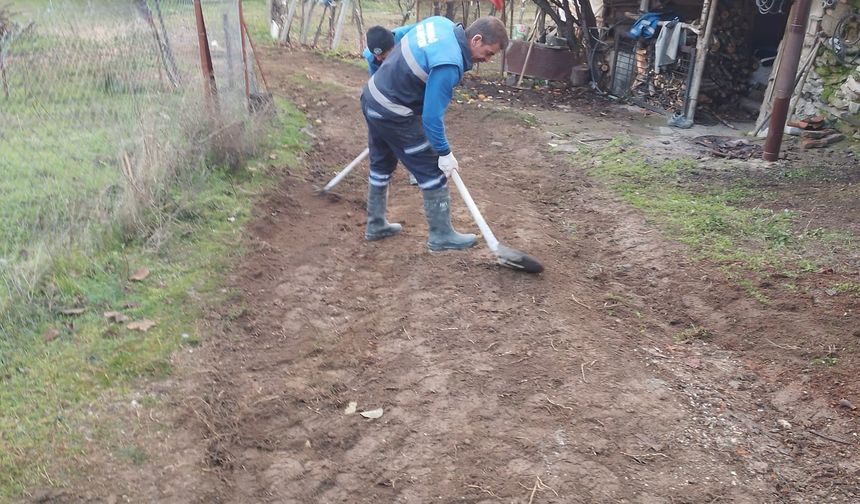 Babadağ Belediyesi’nden Yol Düzenleme ve Zemin İyileştirme Çalışmaları