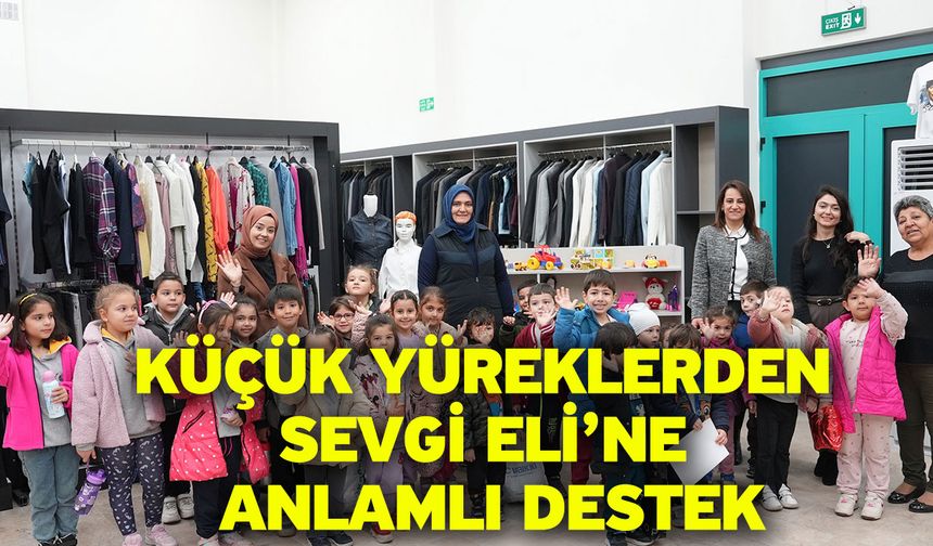 Miniklerden dayanışma dersi