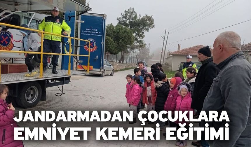 Jandarmadan çocuklara emniyet kemeri eğitimi