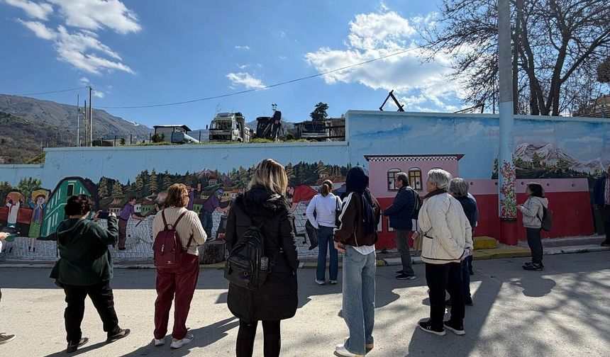 Babadağ’a İzmir’den Ziyaretçi Akını Sürüyor