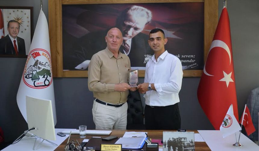 Babadağ Belediyesi Personeline Anlamlı Veda