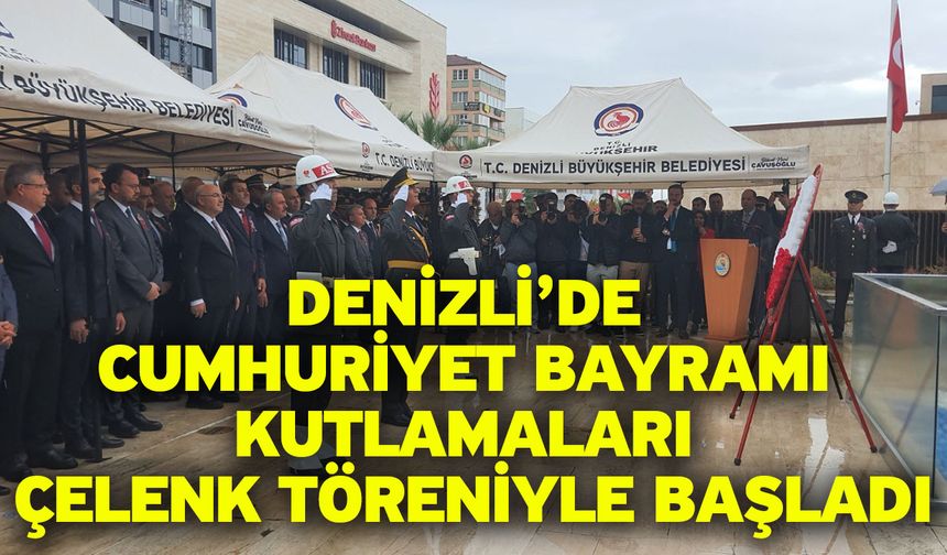 Denizli’de Cumhuriyet Bayramı kutlamaları çelenk töreniyle başladı
