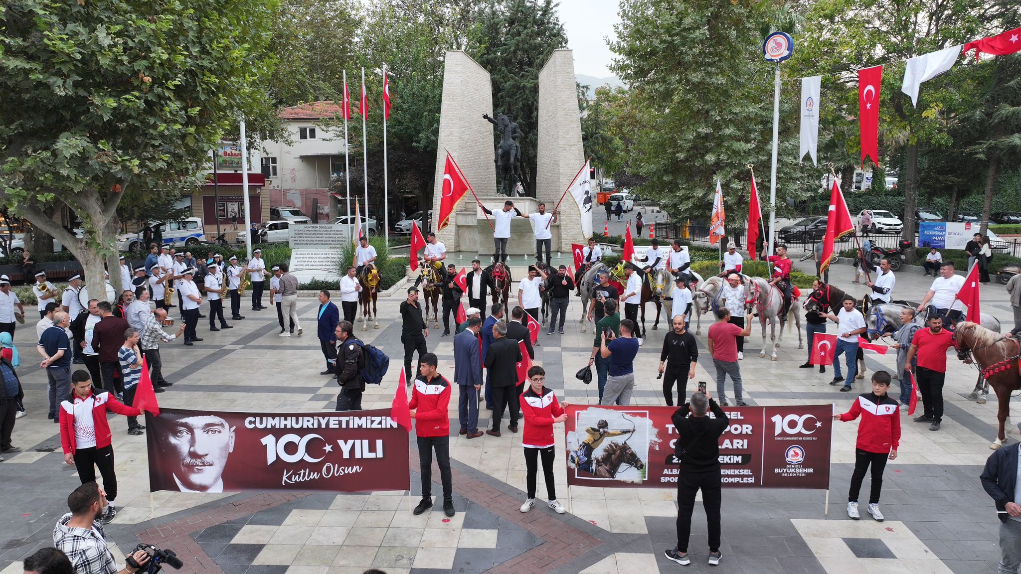 Geleneksel Türk Spor Oyunları kortej (10)