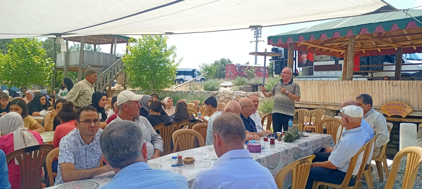 Pamukkale’de Lavanta Bahçeleri̇nde Çoşkulu Kutlama (2)