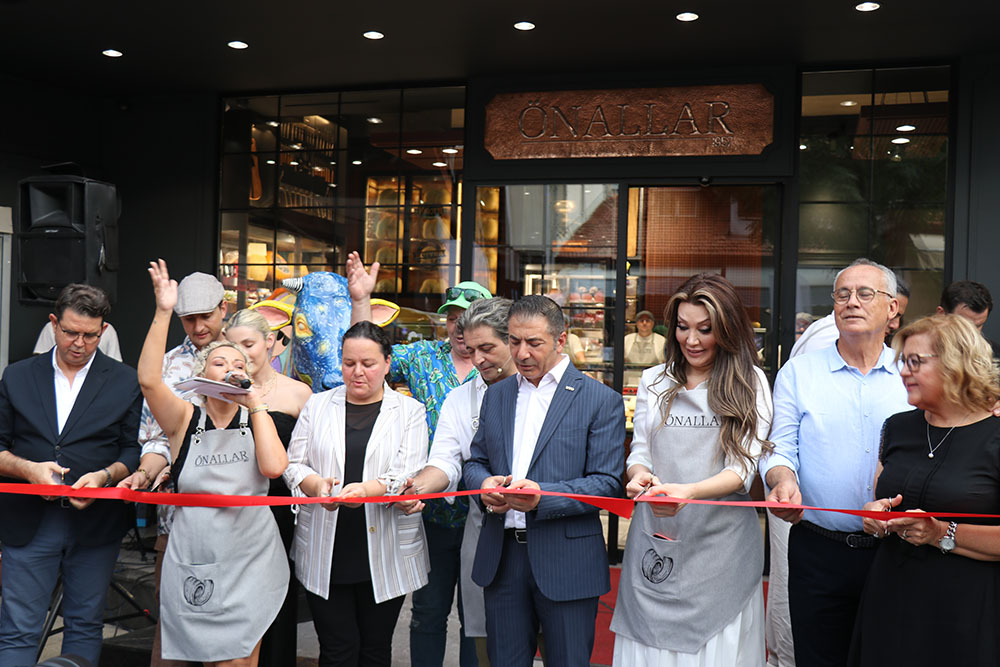 Önallar Gida Yeni̇ Konsept Mağazasini Açti (4)