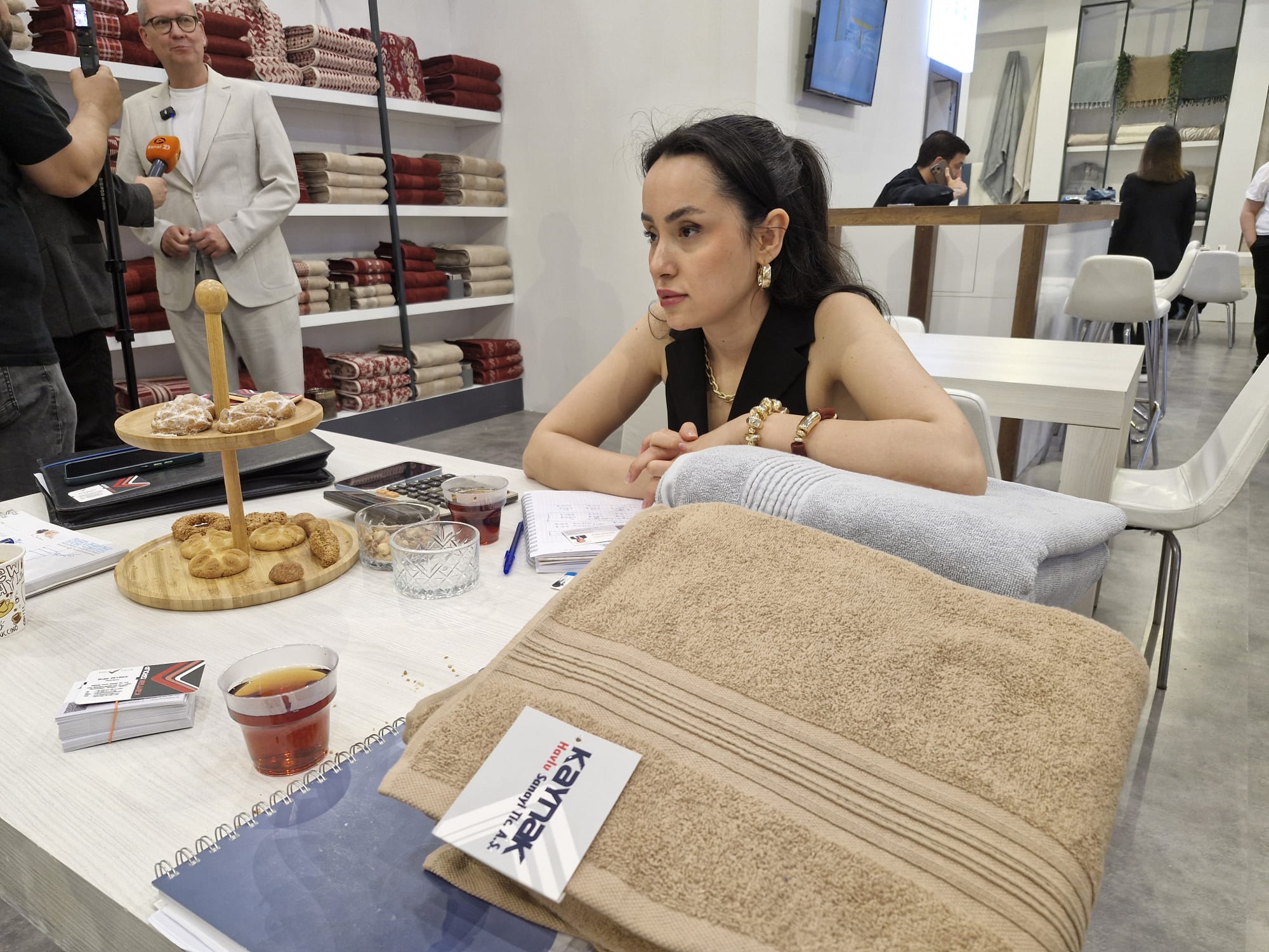 Kaynak Teksti̇l’den Hometex 2025’E “Ateş Ve Su” Damgasi (5)