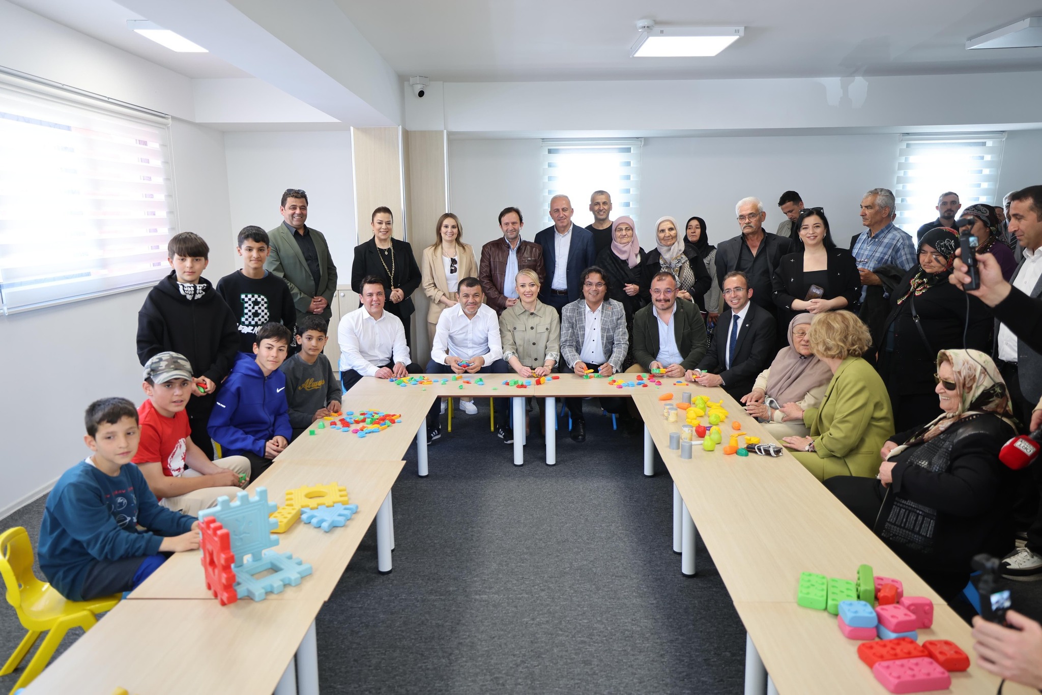 Merkezefendi̇ Beledi̇yesi̇’ni̇n 3. Kreşi̇ Açildi (17)