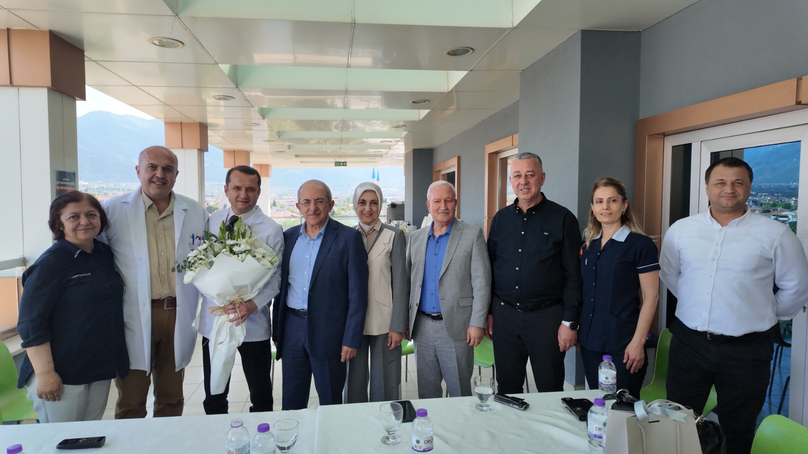 Tekden Hastanesi̇ Başheki̇mli̇ği̇’ne Tecrübeli̇ İsi̇m (2)
