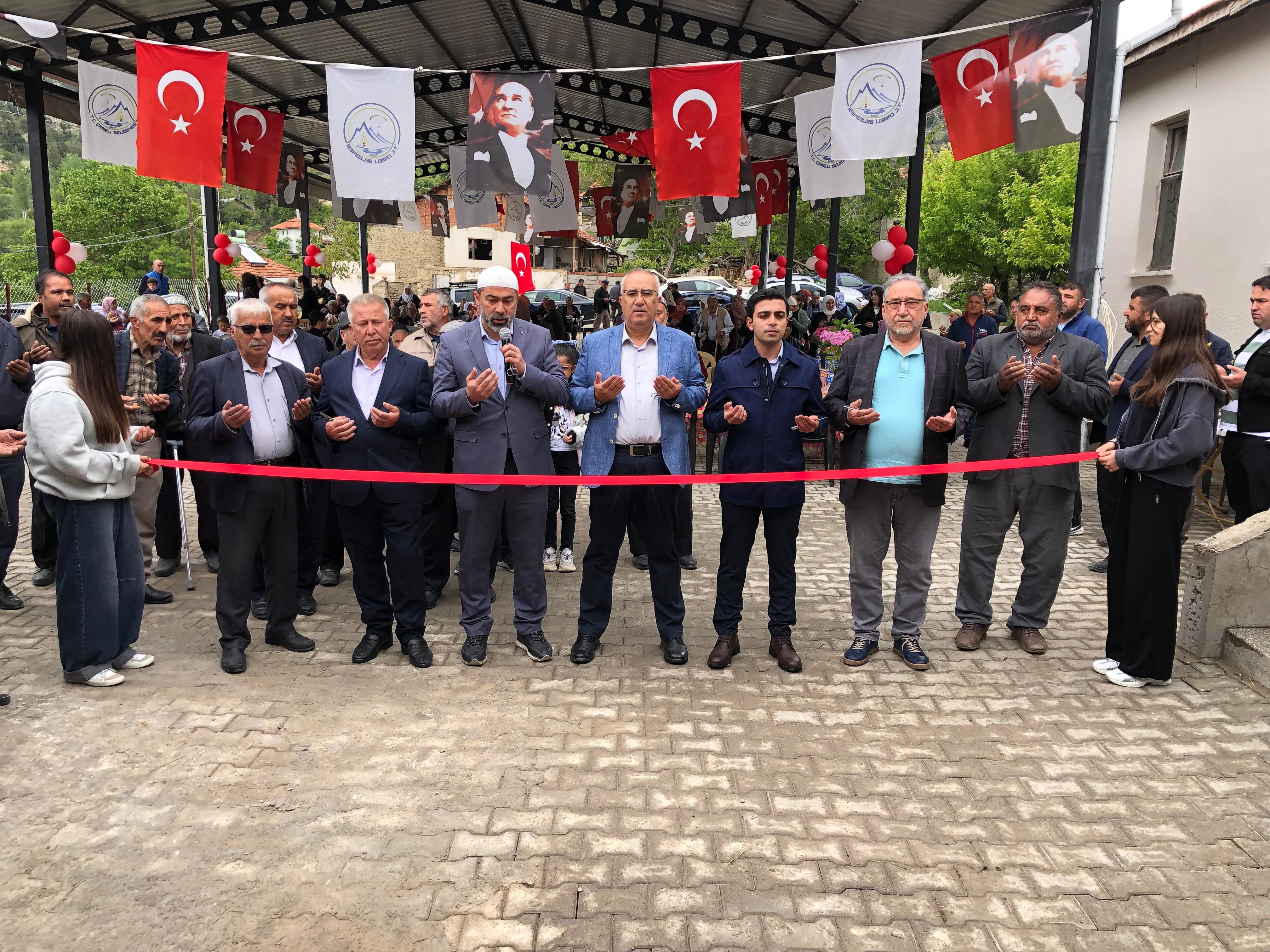 Kinikyeri̇ Mahallesi̇ Sosyal Tesi̇si̇ Dualarla Açildi (2)