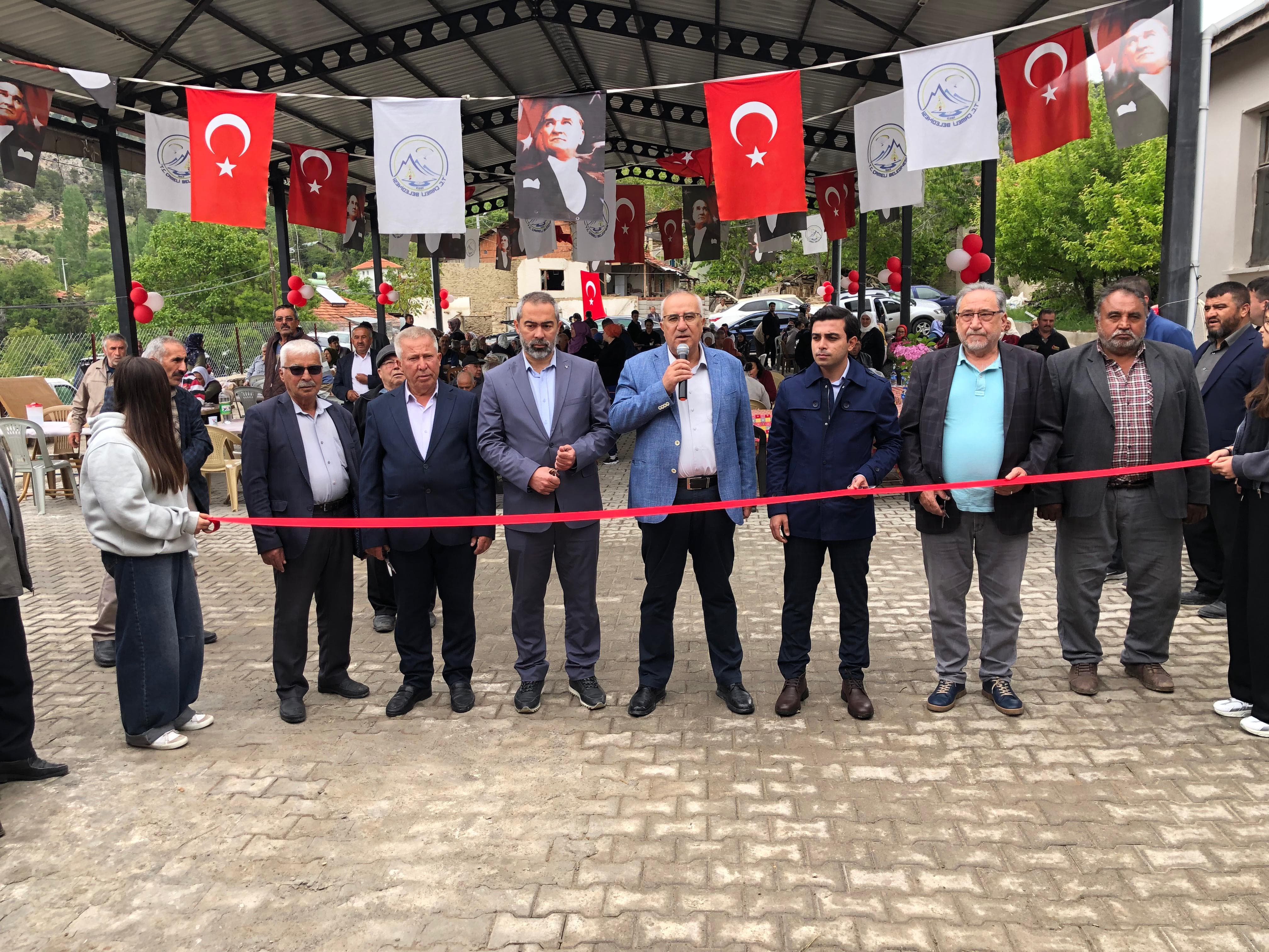 Kinikyeri̇ Mahallesi̇ Sosyal Tesi̇si̇ Dualarla Açildi (3)