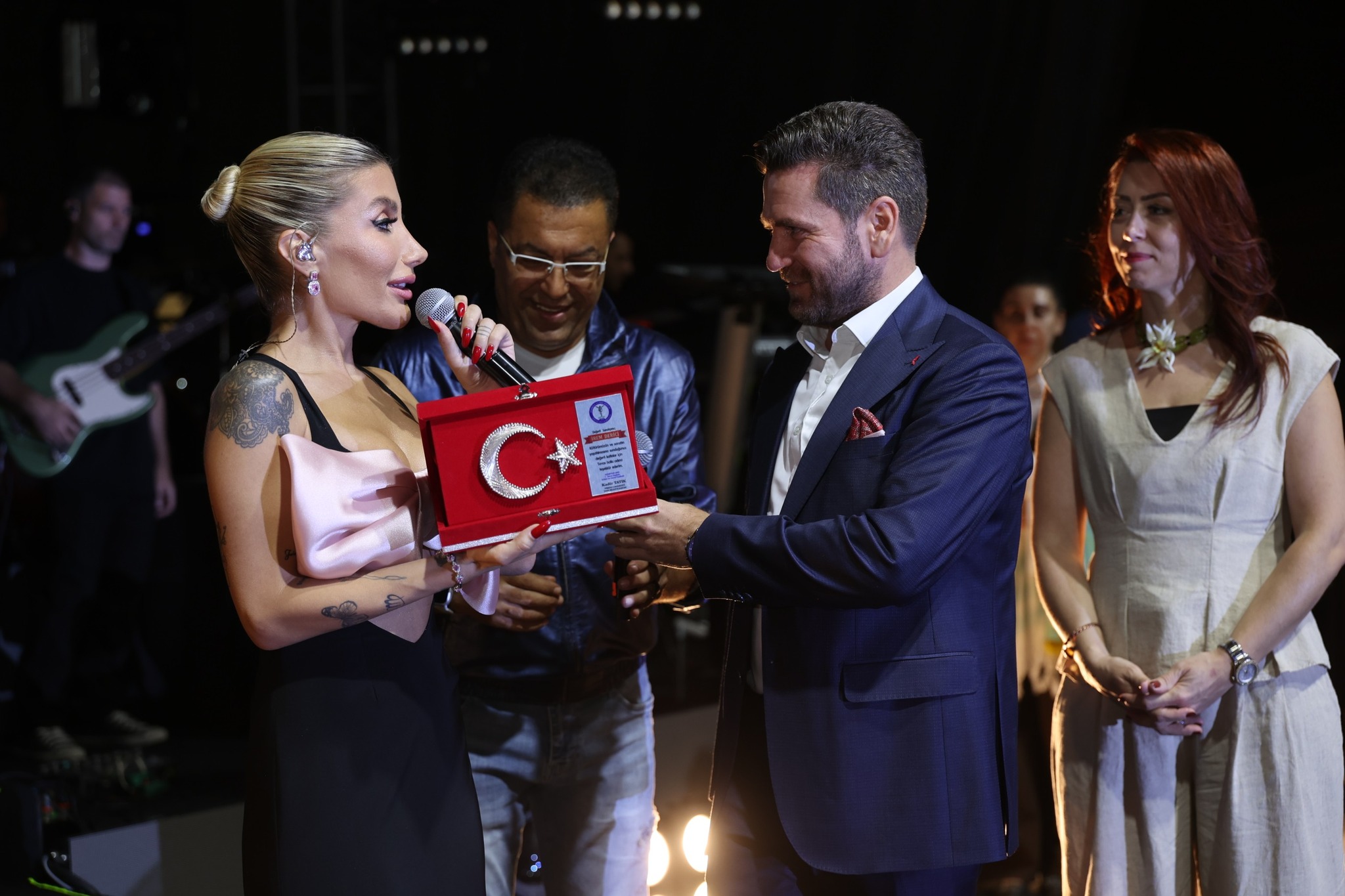 532865906 10163186480939390 1777763018510710692 N