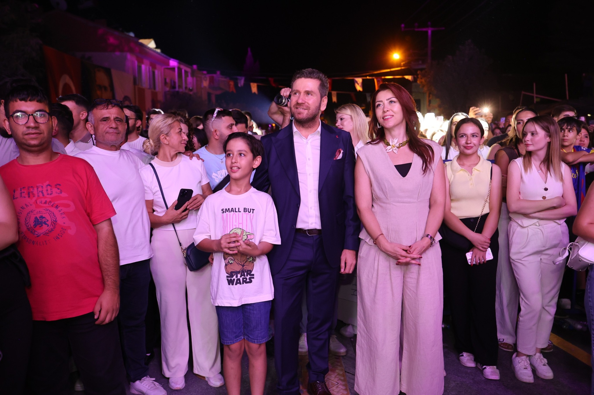 534728646 10163186481734390 9089473991793157743 N