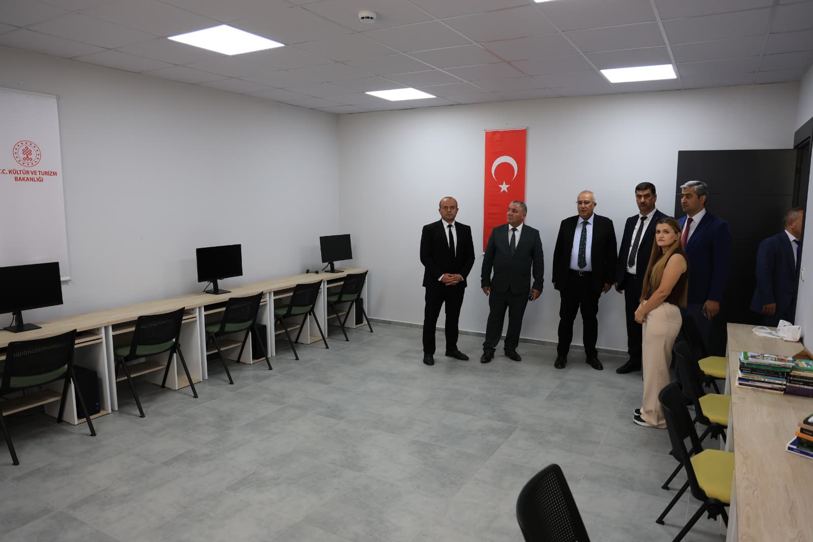 Azerbaycan Heyeti̇nden Çameli̇ Gençli̇k Merkezi̇’ne Tam Not (3)