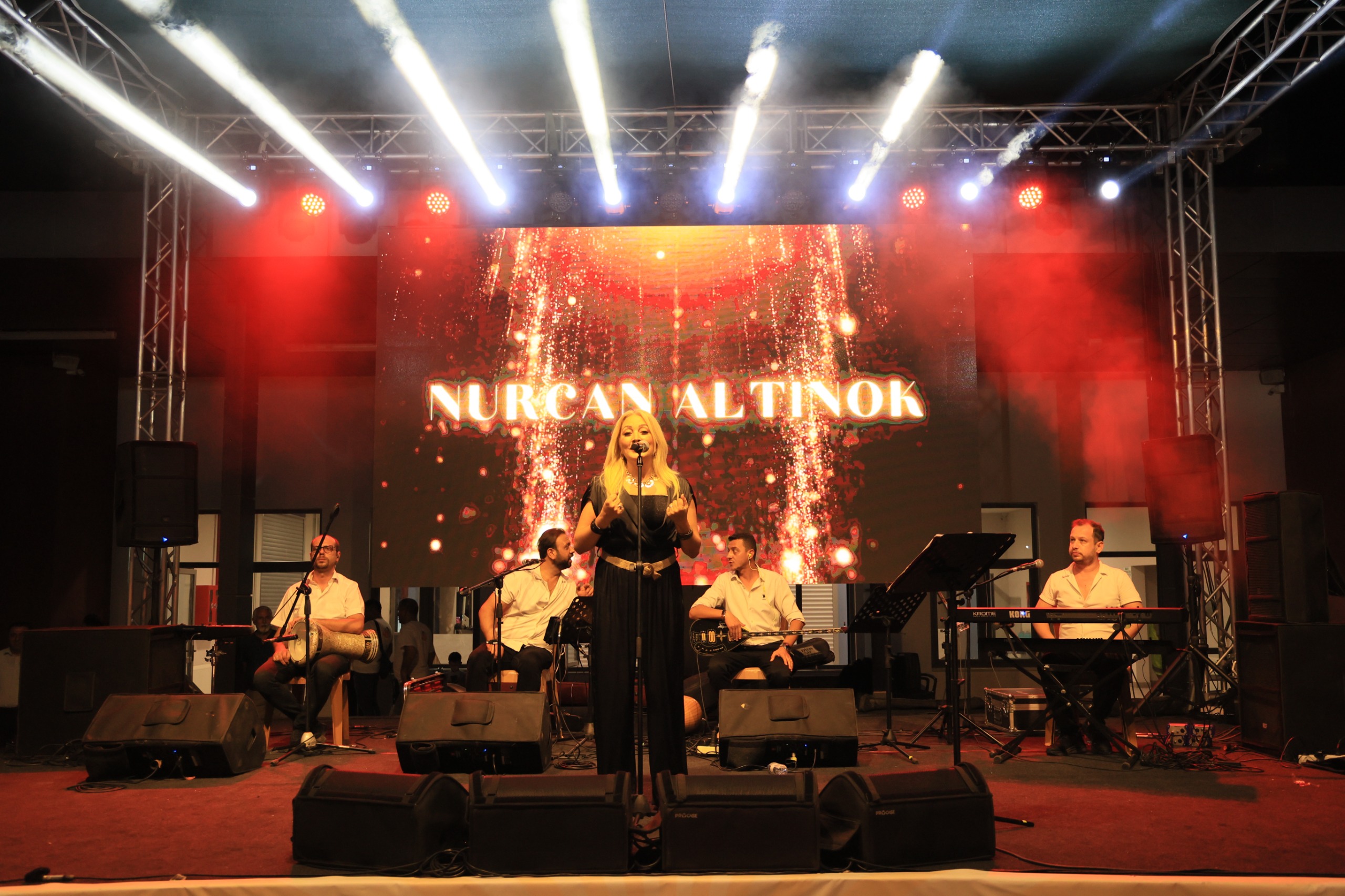 Çameli̇ Festi̇vali̇’ni̇n 4. Günü Nurcan Altinok Konseri̇yle Coştu (5)