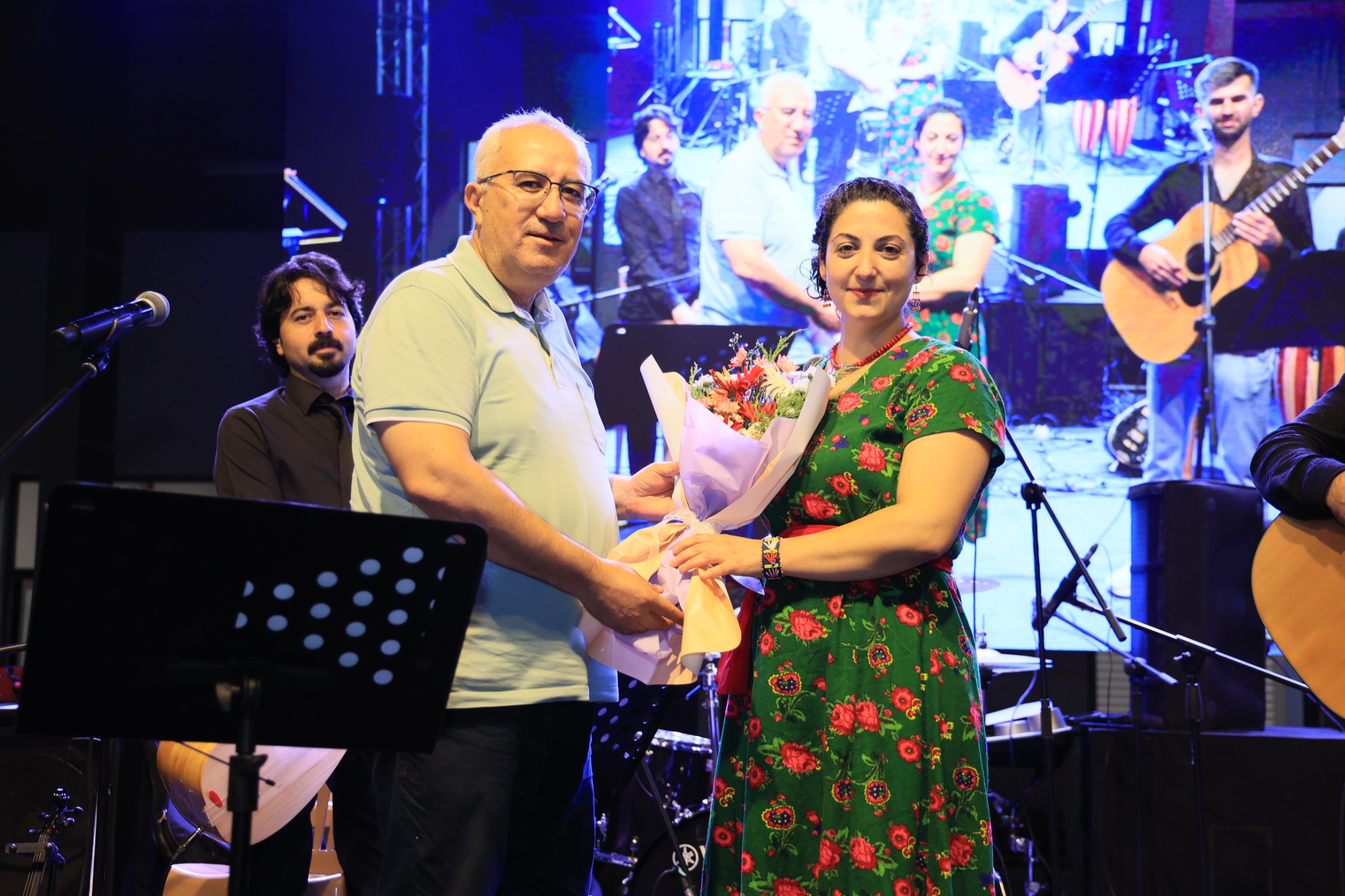 Çameli̇ Festi̇vali̇’ni̇n İki̇nci̇ Günü Coşkulu Konserlerle Renkli̇ Geçti̇ (6)