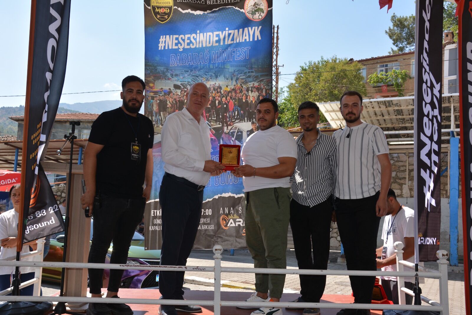 Modi̇fi̇yeli̇ Araçlar Festi̇vali̇ Renkli̇ Anlara Sahne Oldu (1)