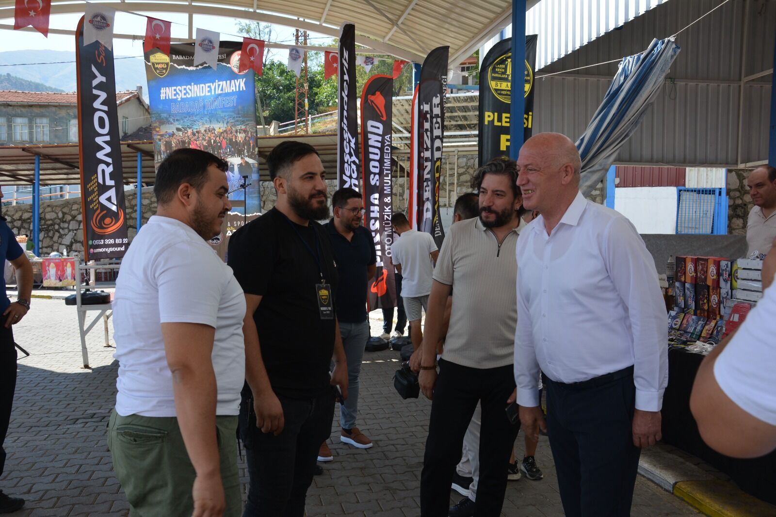 Modi̇fi̇yeli̇ Araçlar Festi̇vali̇ Renkli̇ Anlara Sahne Oldu (4)