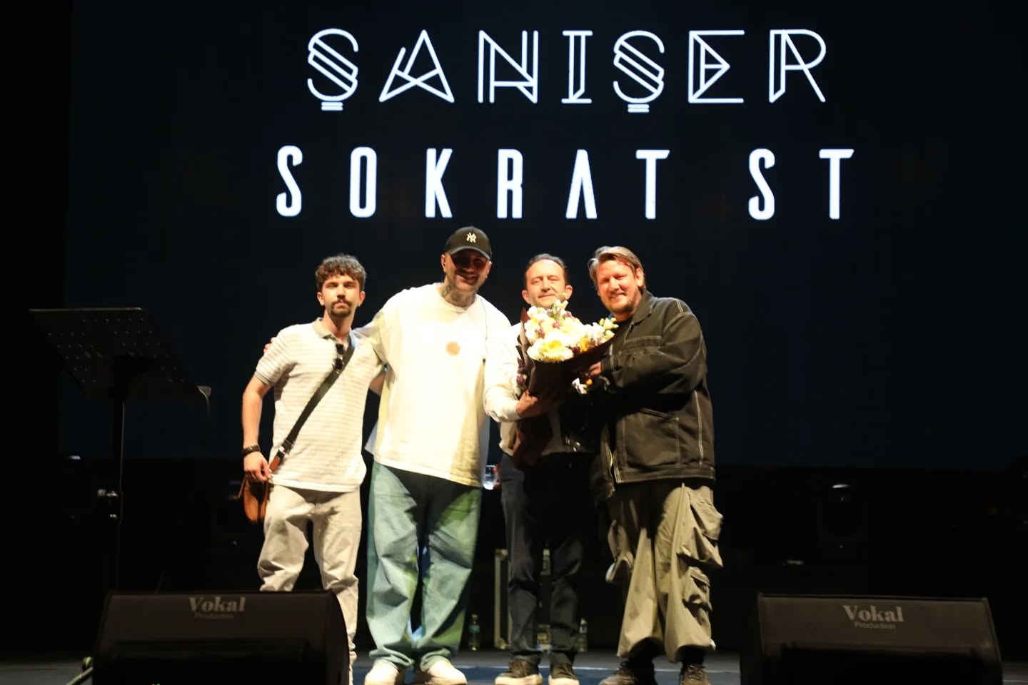 Acipayam’da Rap Coşkusu! Şanişer Ve Sokrat St Sahneyi̇ Salladi (5)