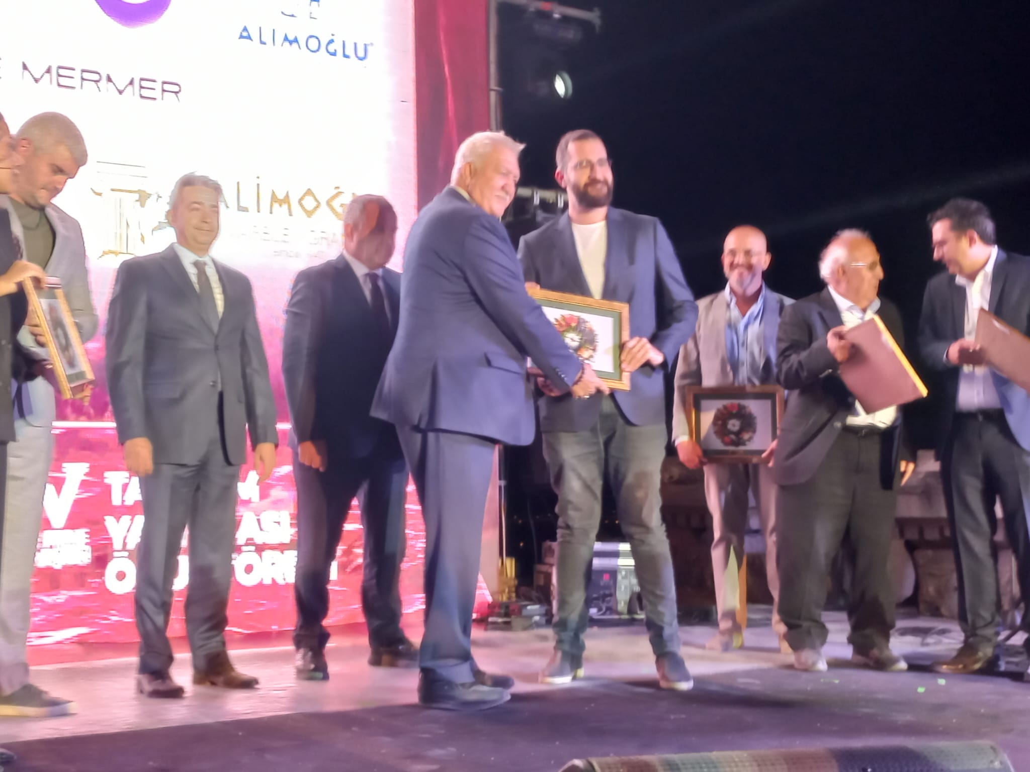 Amorf’ta Name Naz Ölmez Bi̇ri̇nci̇li̇ği̇ Kazandi (3)