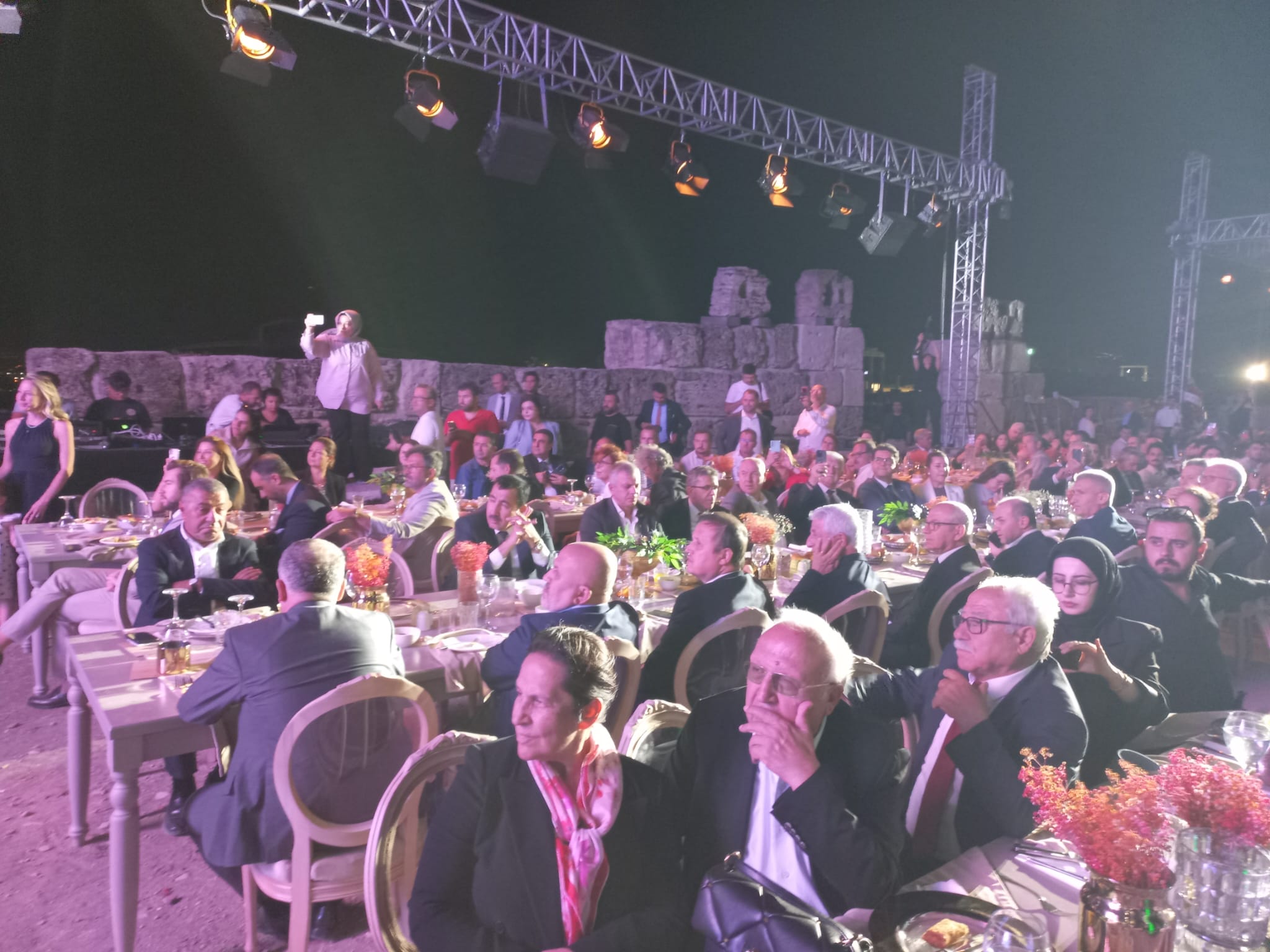 Amorf’ta Name Naz Ölmez Bi̇ri̇nci̇li̇ği̇ Kazandi (5)