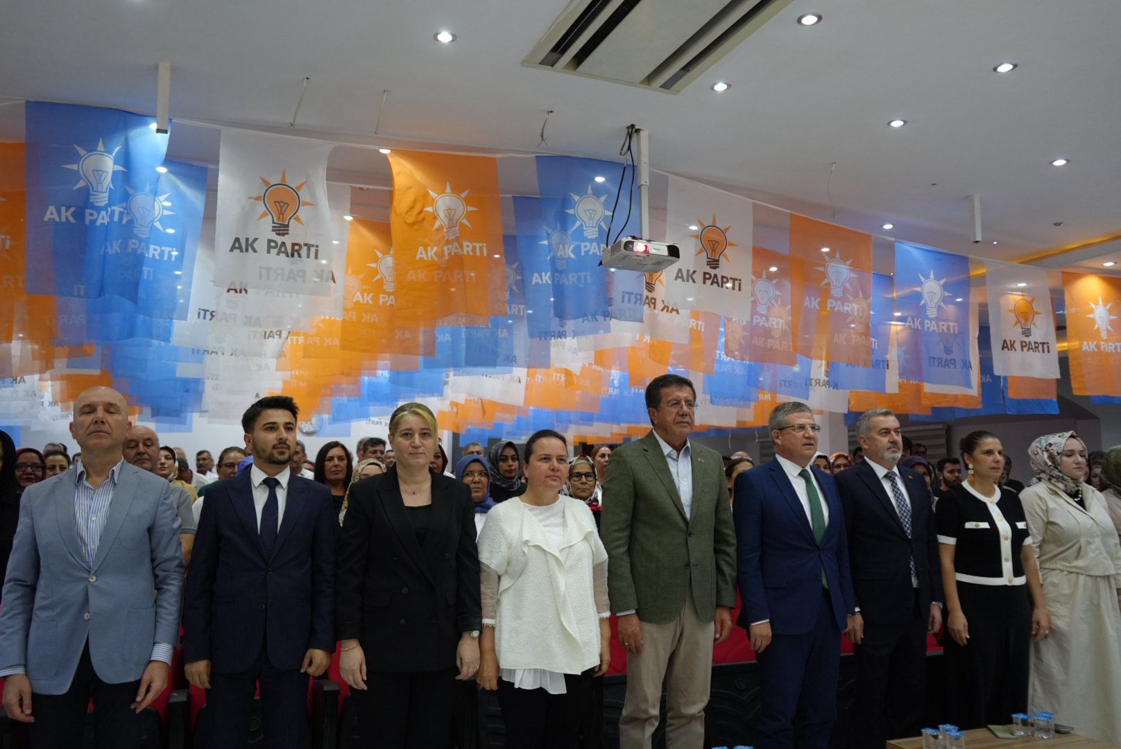 Canbaz “Merkezefendi̇’de Daha Güçlü Teşki̇lat İçi̇n Çalişacağiz” (1)